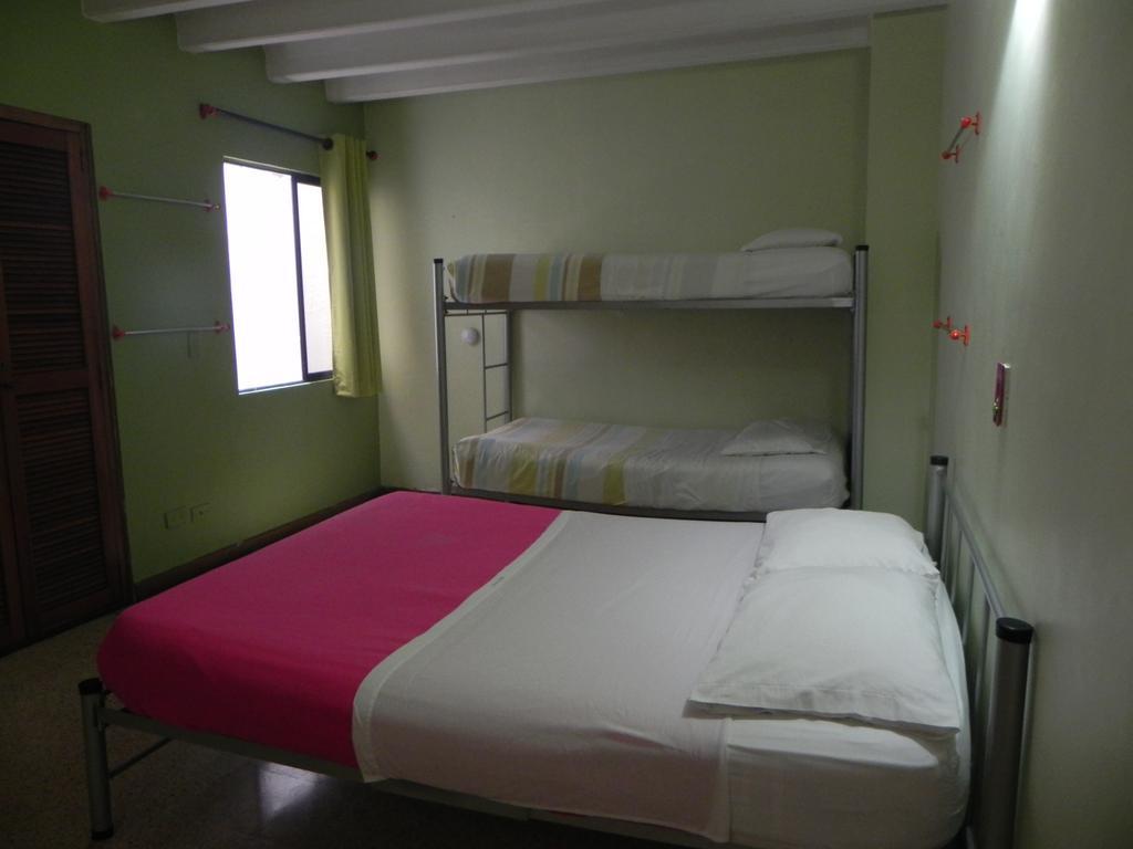 Hostal TamarindoItagüí エクステリア 写真
